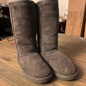 Kids Tall Uggs